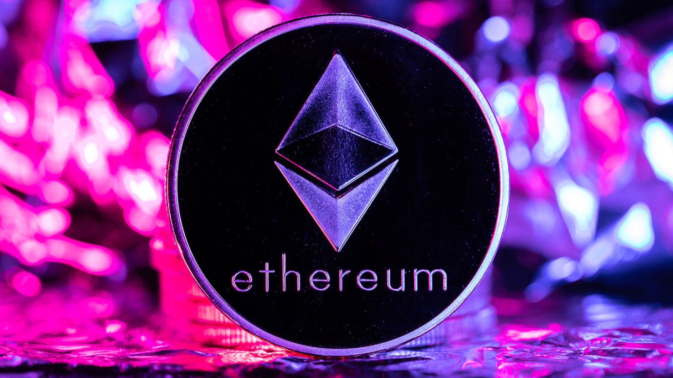 Ethereum (ETH): Powerhouse of Decentralized Apps